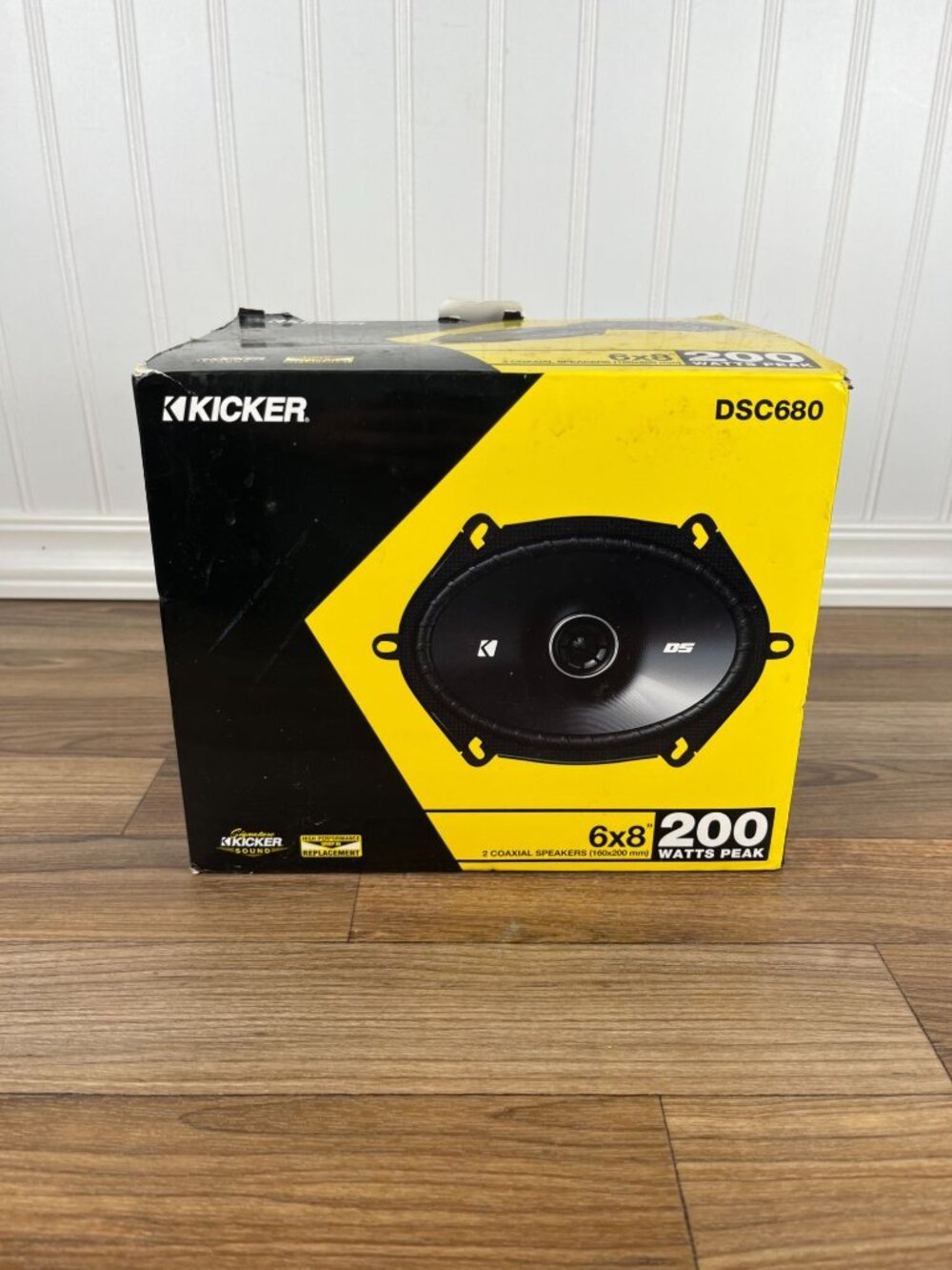 KICKER DSC680 6x8" 200W 2-Way 4-Ohm Car Coaxial Stereo Speakers